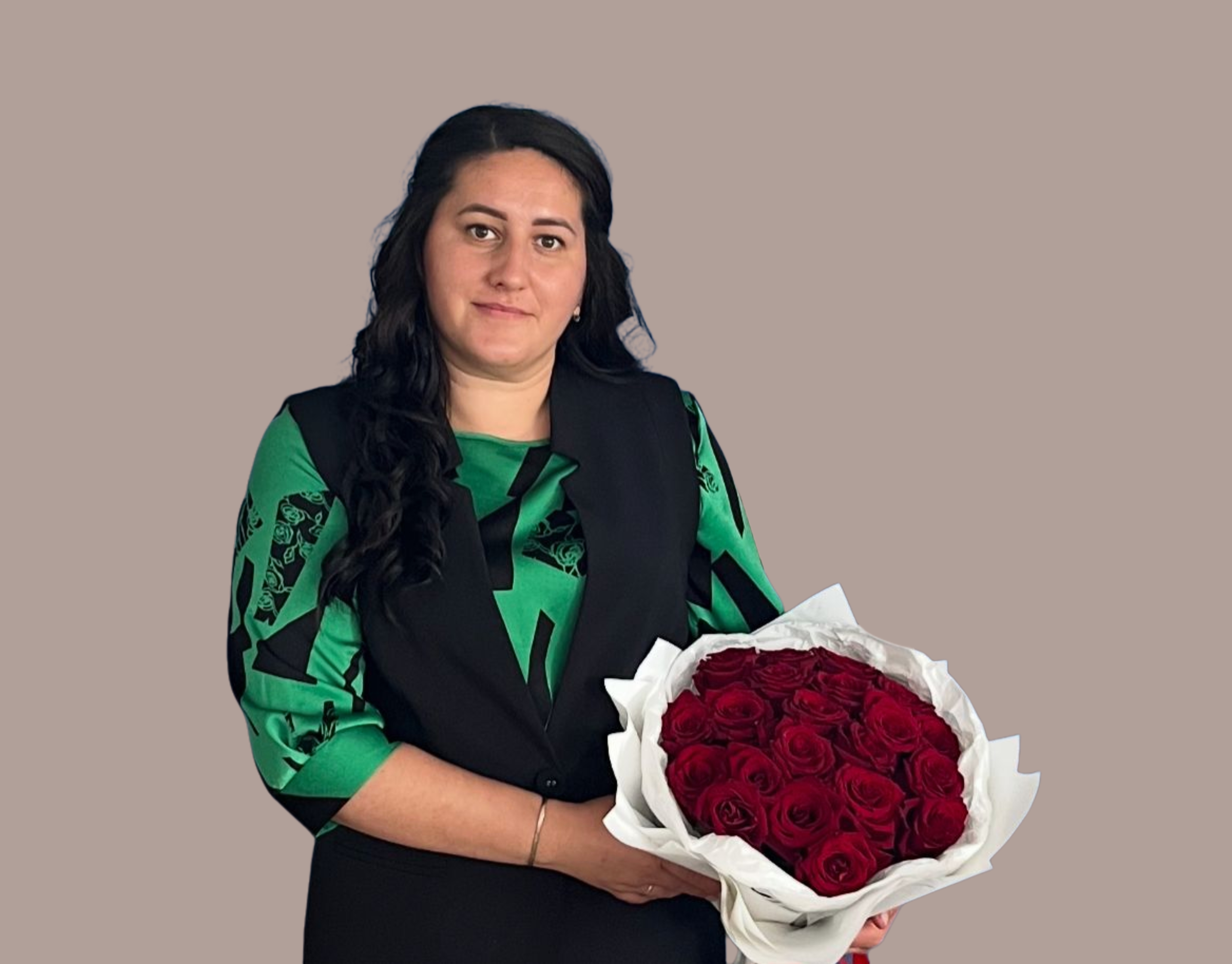 Кадеркаева Зульфия Шамилевна.