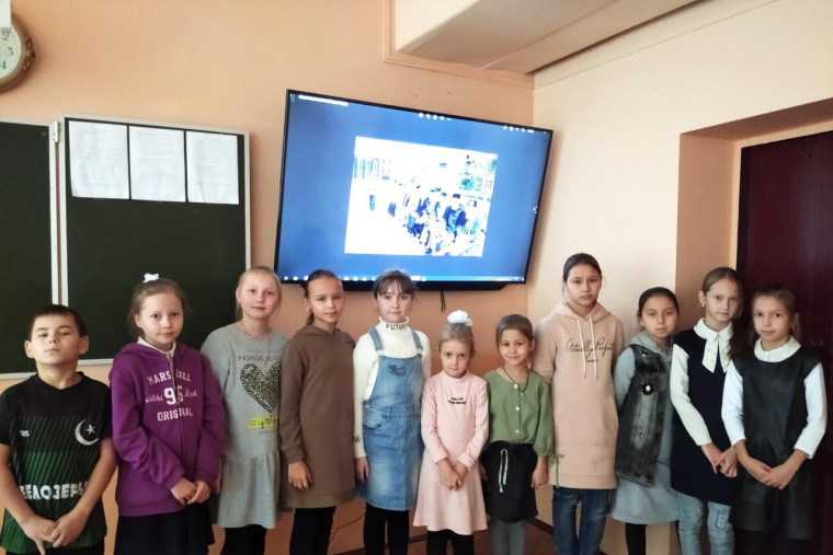 29.10.22 в лагере прошел под названием "День истории"..